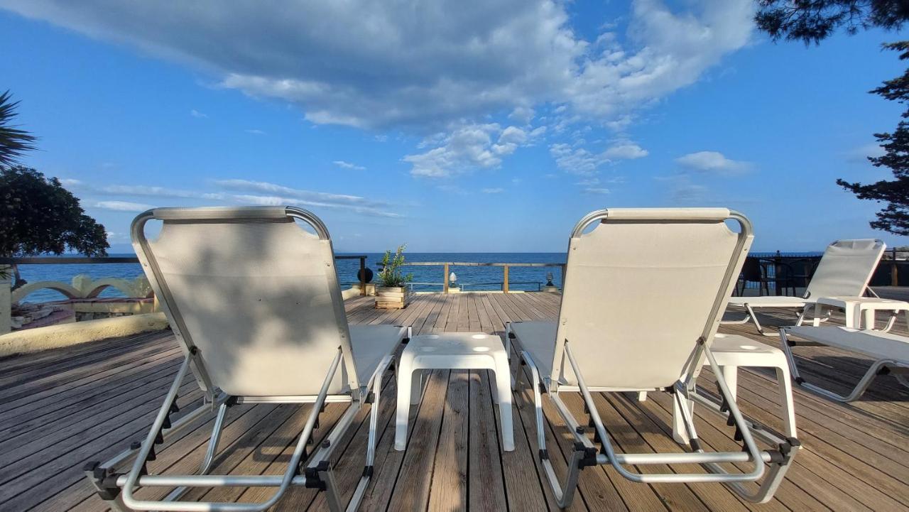 Silis Houses On The Beach Country house Artemida (Attica)